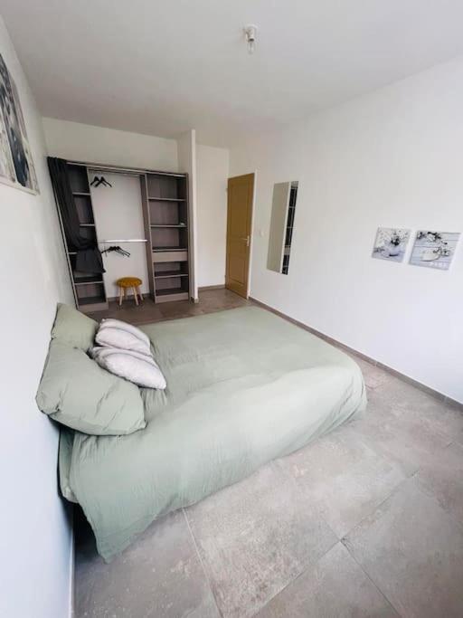 Jolie Maison De Village 2 Chambres Ouveillan Buitenkant foto